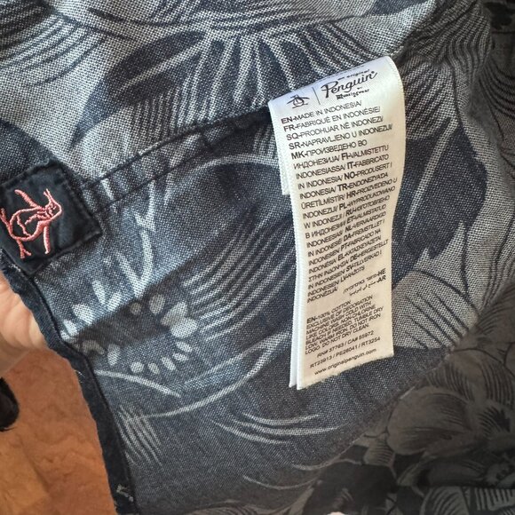 Penguin 70's Retro Indie Hawaiian Shirt Men's Button Down Blue Floral - Picture 9 of 11